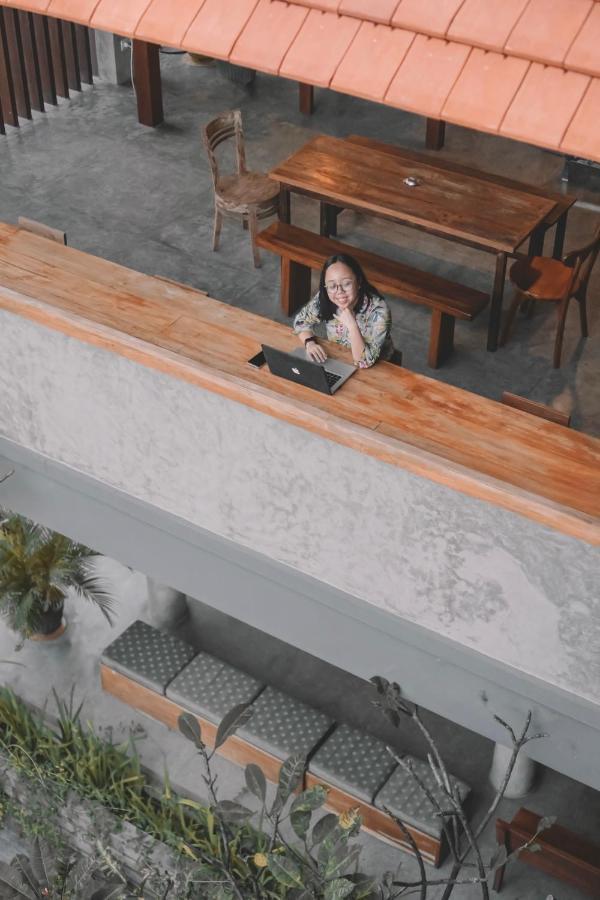 Perissos Echo Beach Canggu  Exterior photo